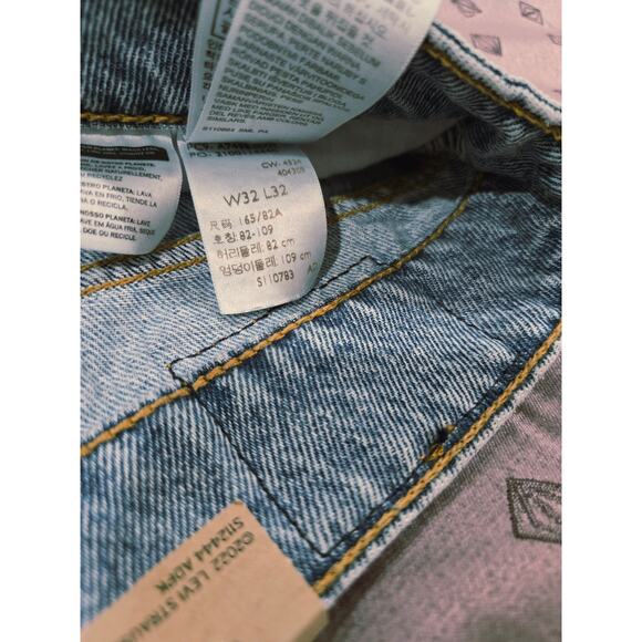 NWT Levi's Superlow Loose Distress Knees Women Jeans 32×32 - Picture 5 of 8